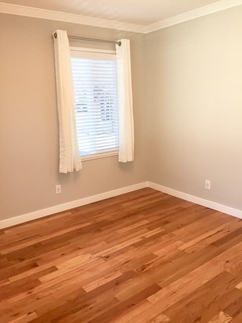 Menlo Park Apartment: 1025 Laurel Street