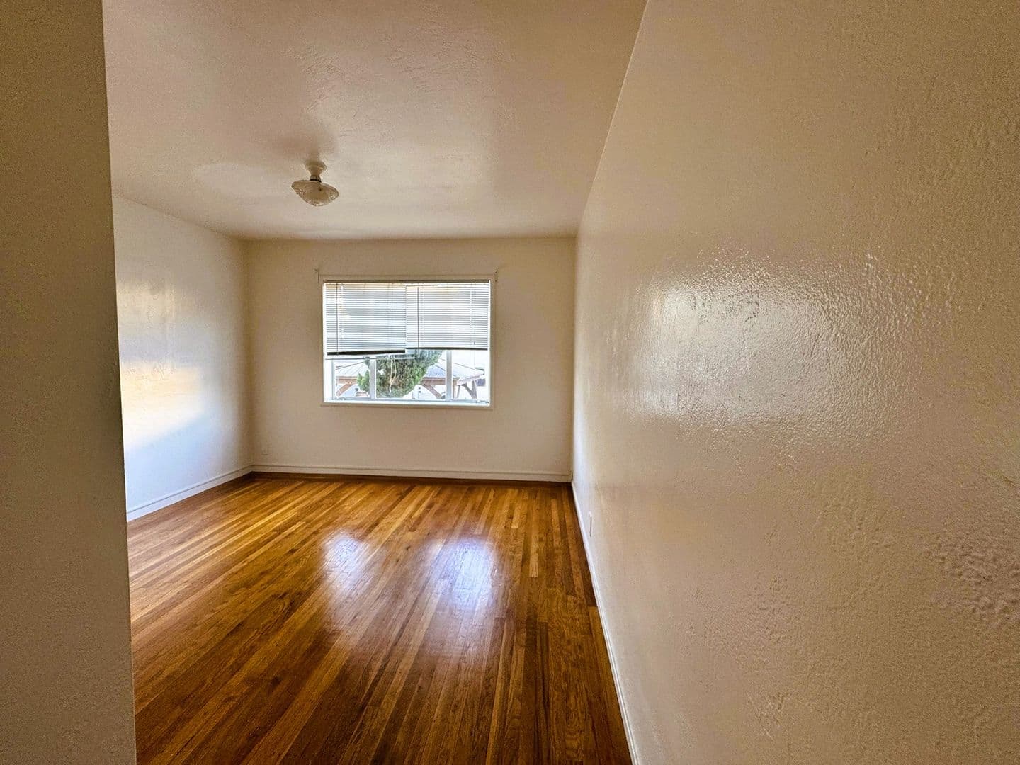 Oakland Apartment: 3105 High St