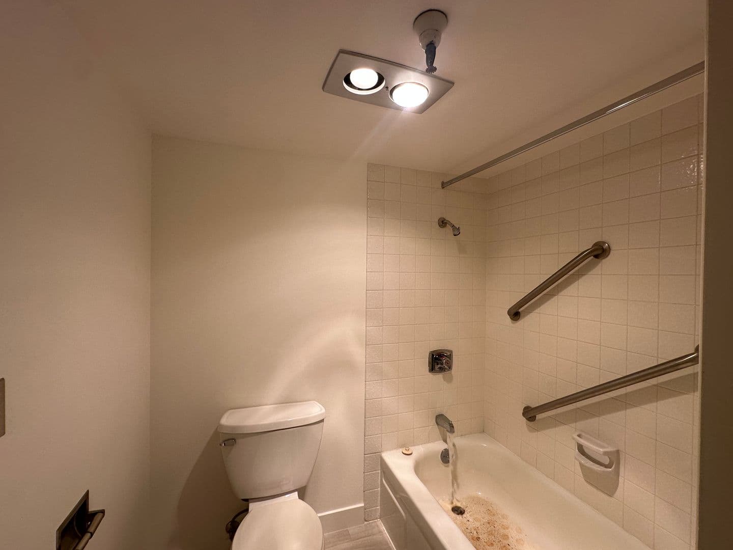 Sacramento Apartment: 500 N St #1607