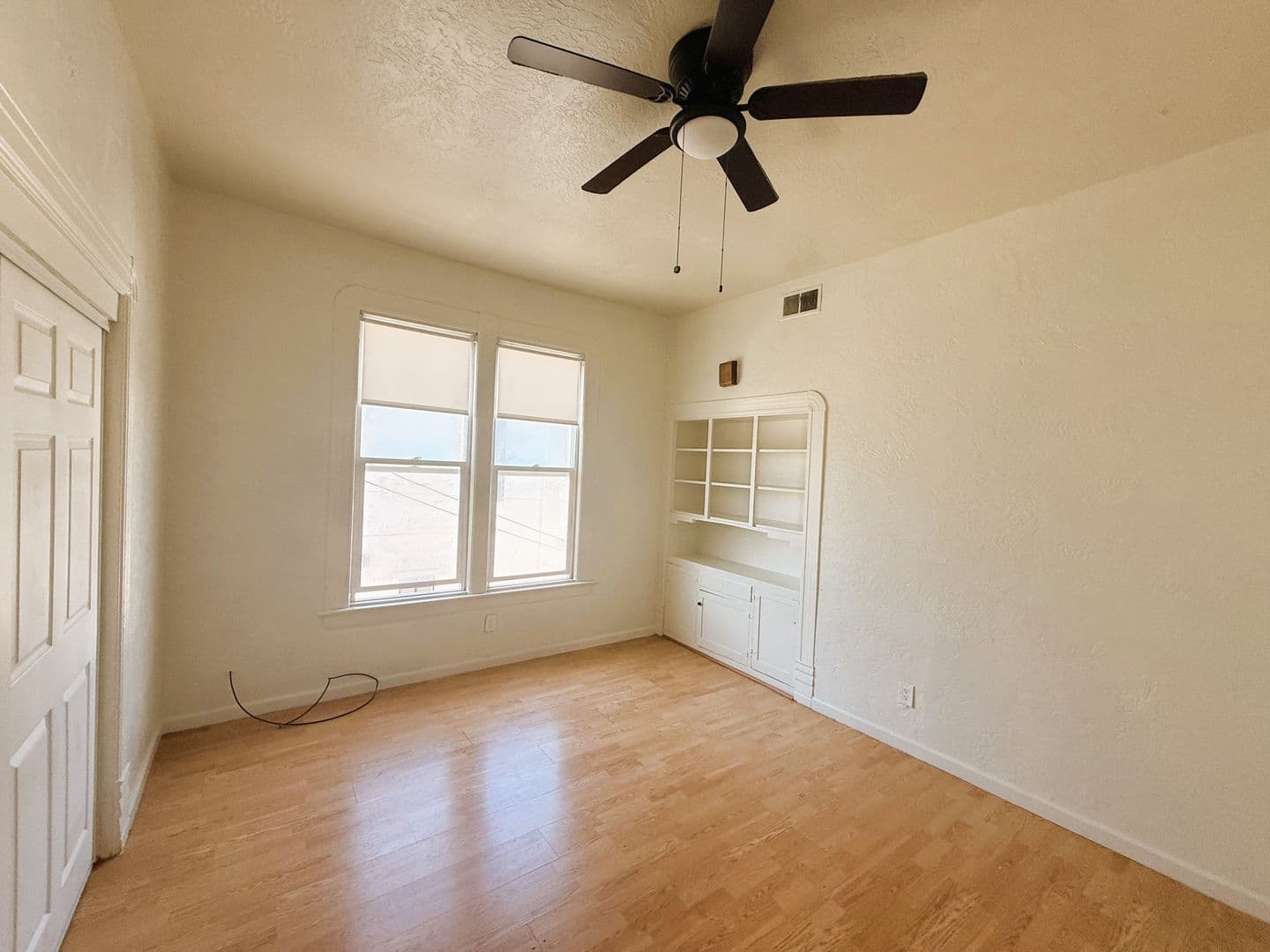 Oakland Apartment: 756 58th Street