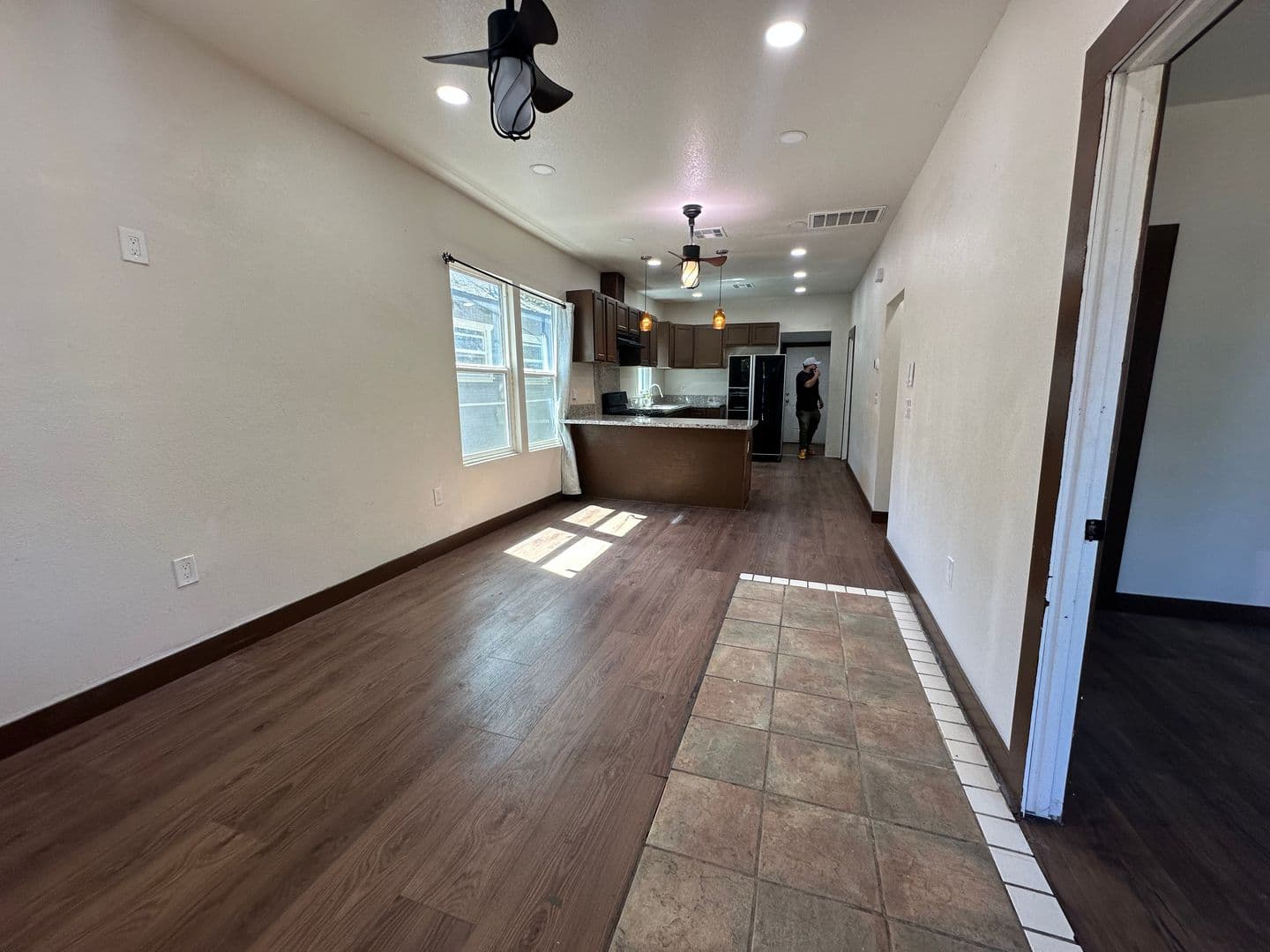 Sacramento House: 3336 44th St