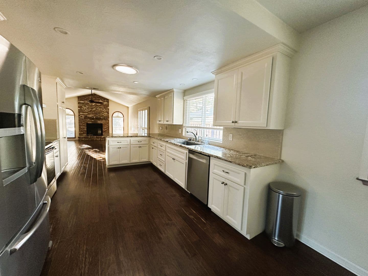 Sacramento House: 3429 Montclaire St