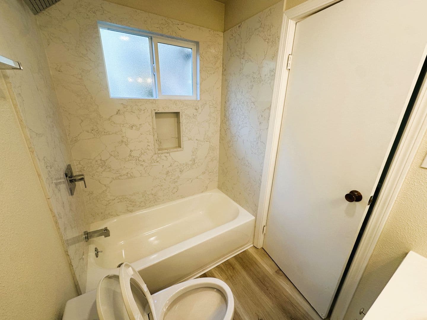 Vallejo Apartment: 510 Fairgrounds Drive