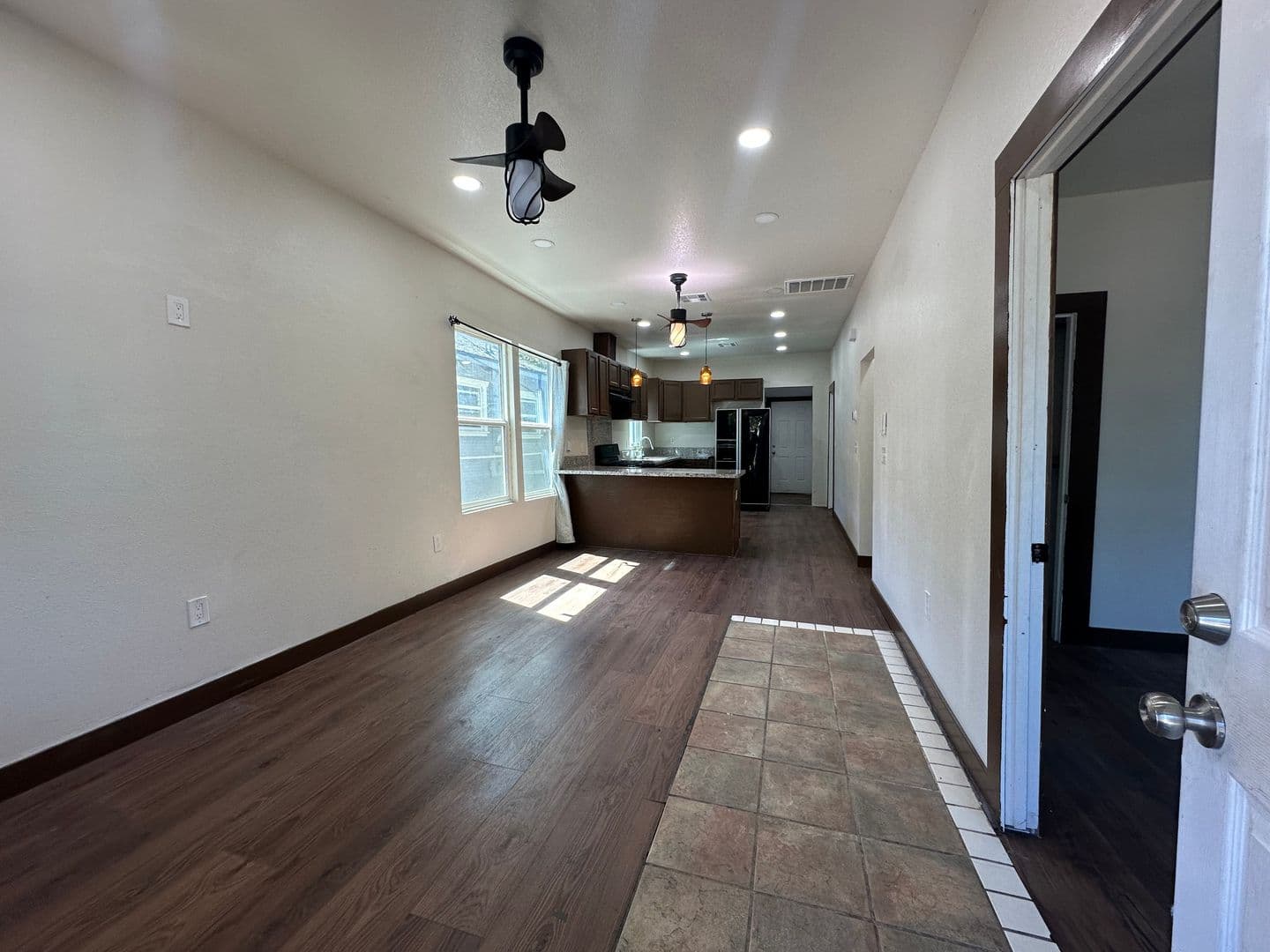 Sacramento House: 3336 44th St