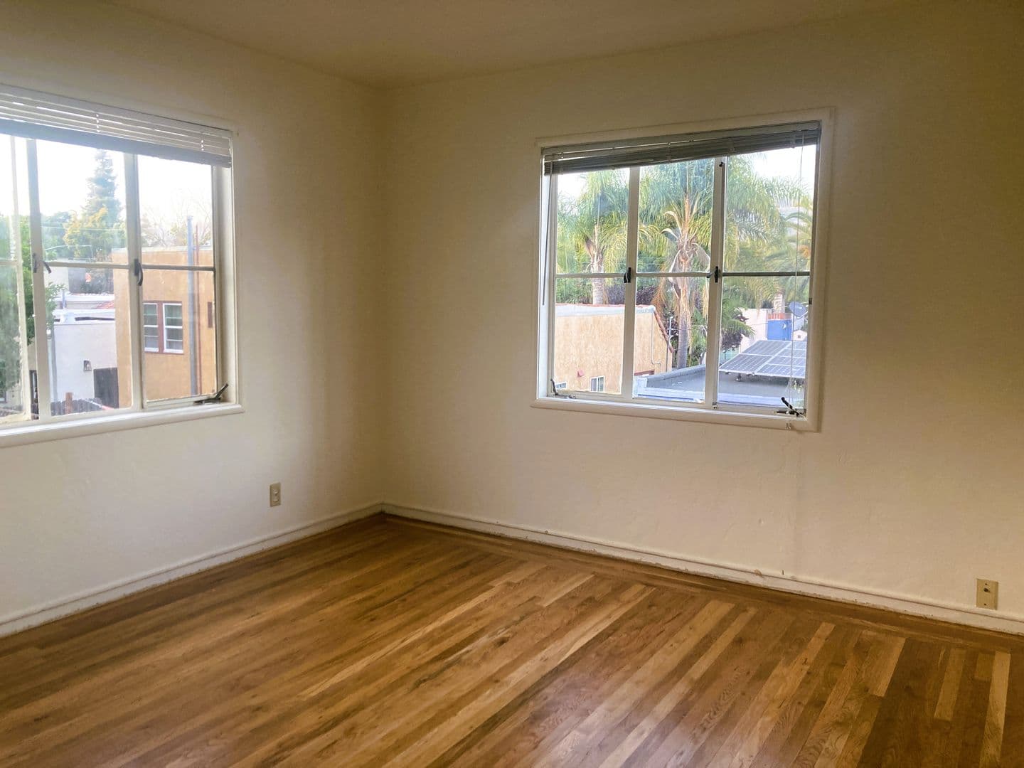 Oakland Apartment: 3105 High St