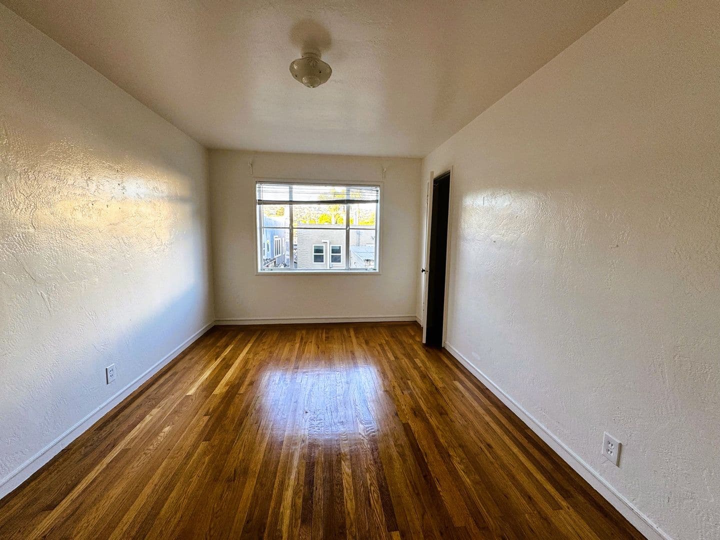 Oakland Apartment: 3105 High St