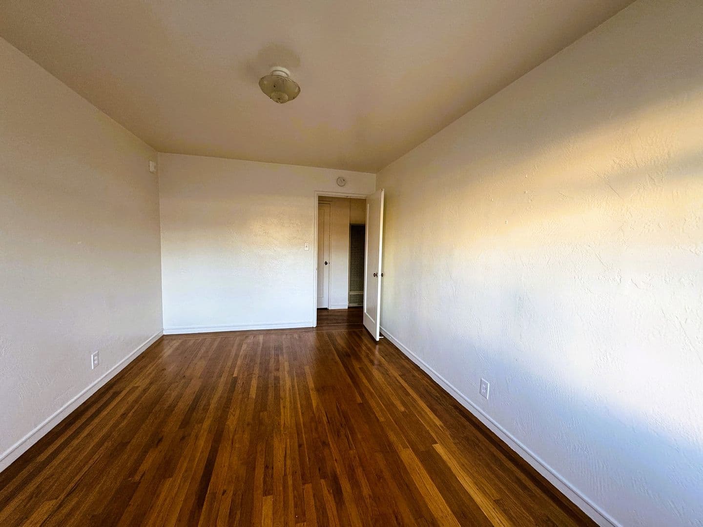 Oakland Apartment: 3105 High St