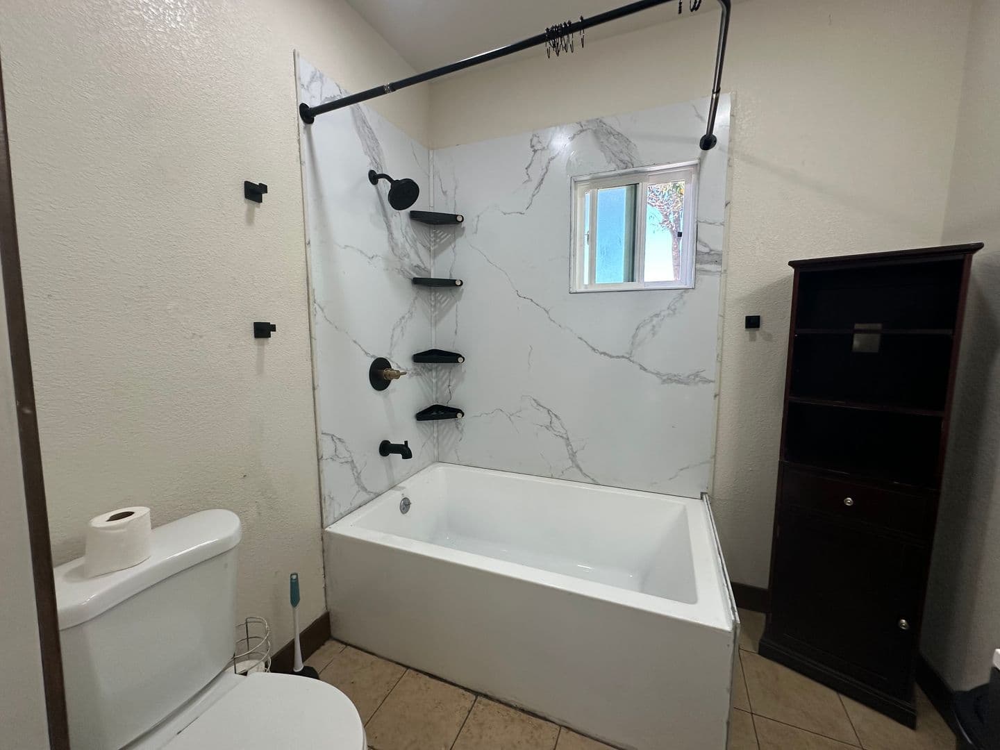Sacramento House: 3336 44th St