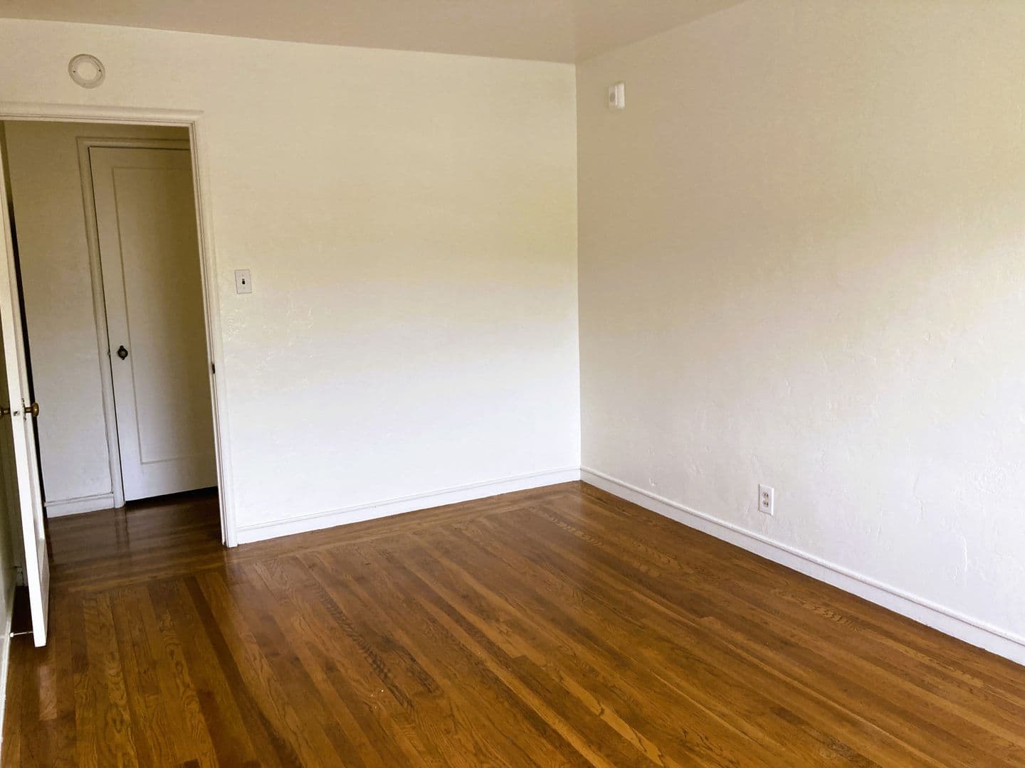 Oakland Apartment: 3105 High St
