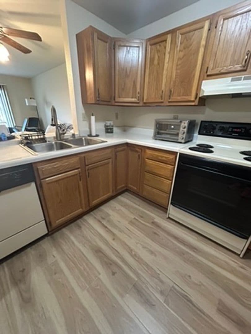 Waunakee Apartment: 802 W. Main Street