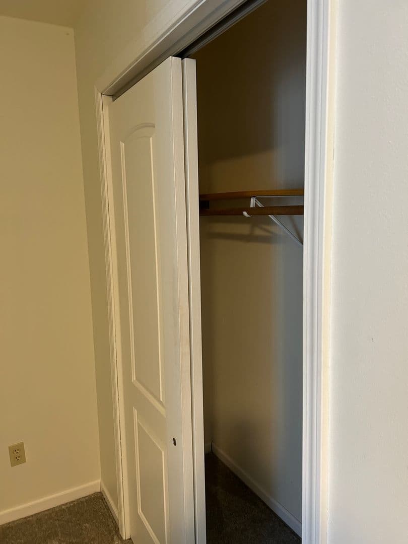 Waunakee Apartment: 702 W Main St