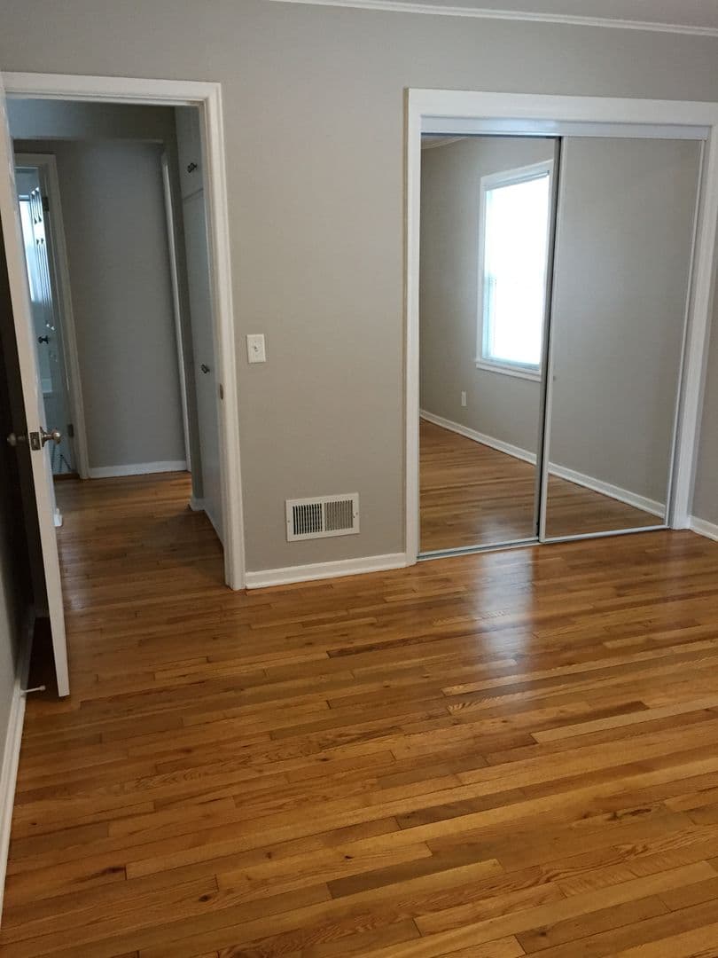 Madison Apartment: 1218 S. Midvale Blvd