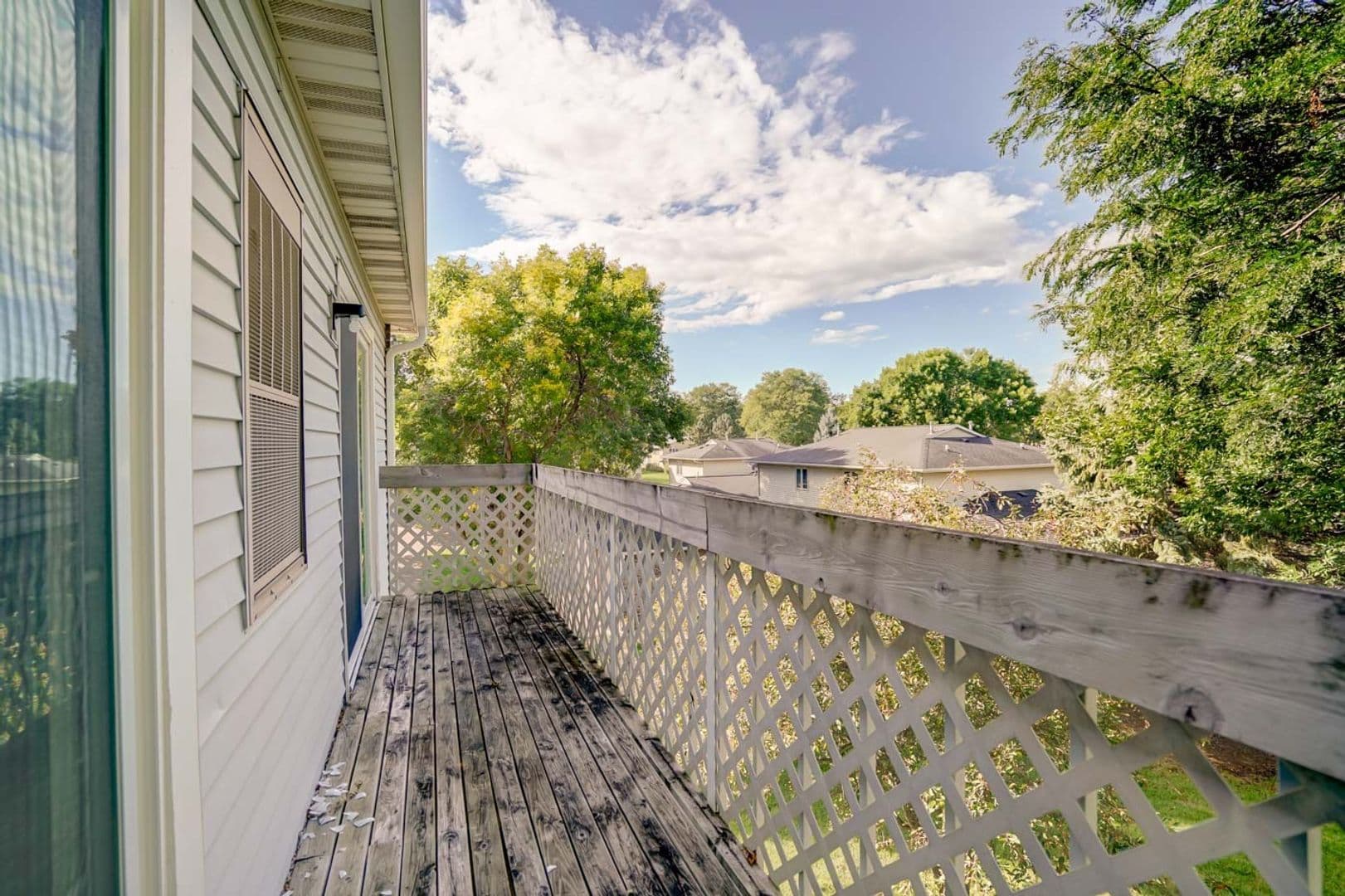 Waunakee Apartment: 702 W Main St