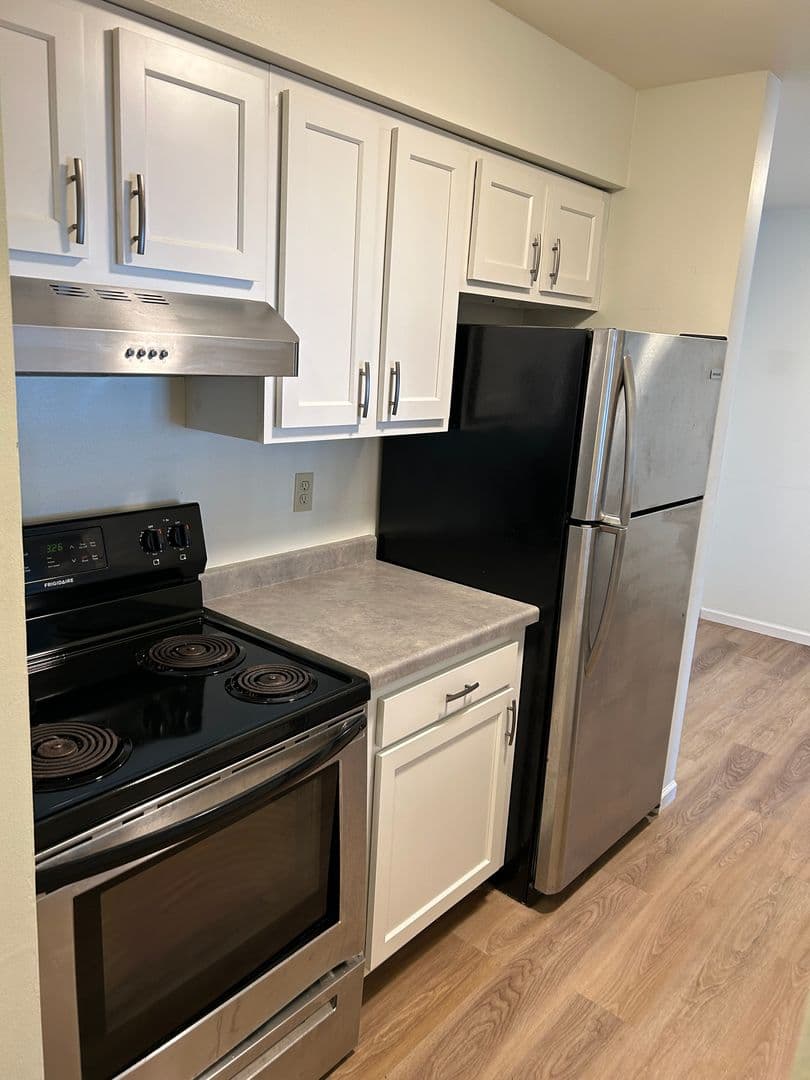 Waunakee Apartment: 702 W Main St