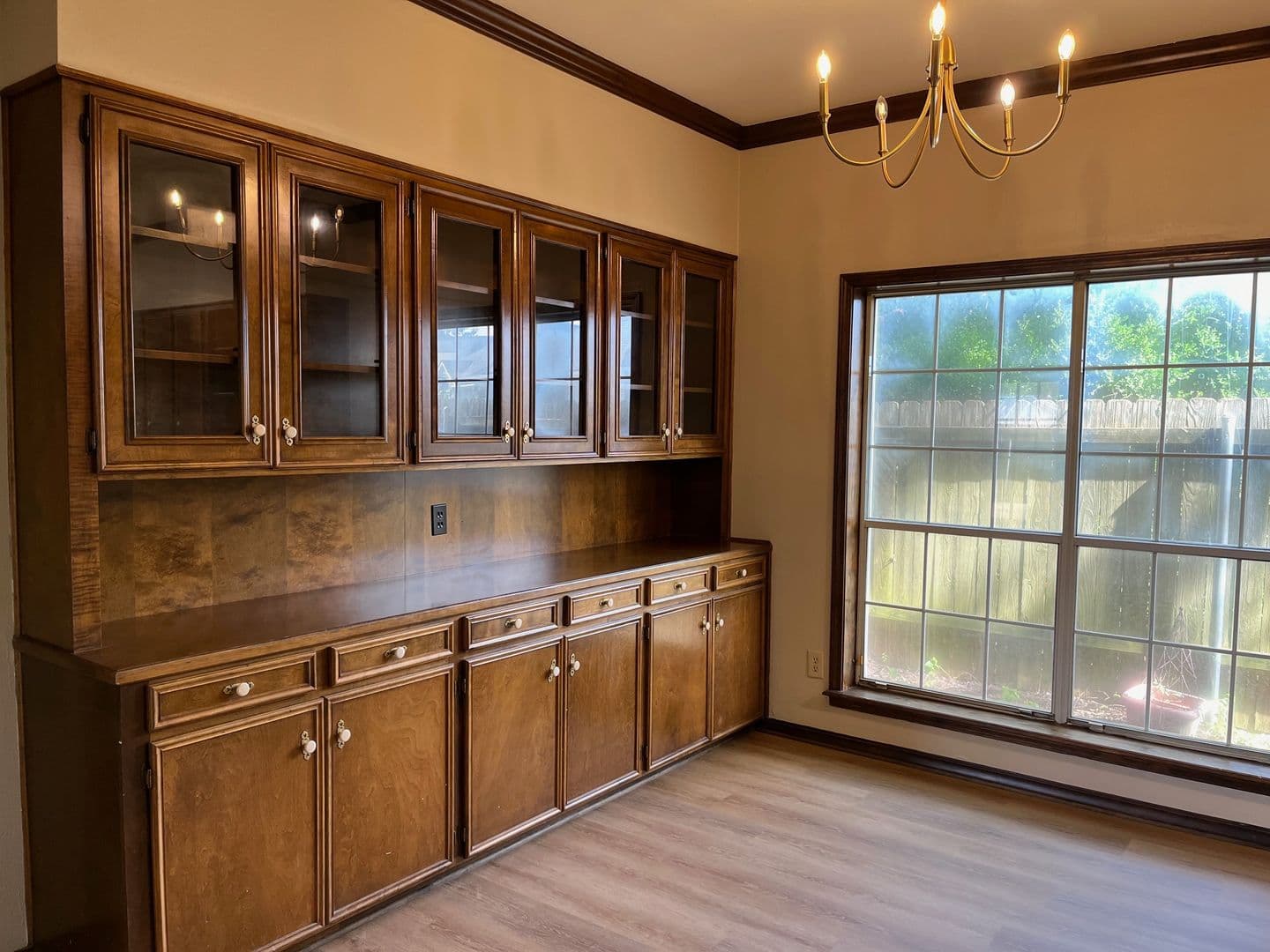 Shreveport House: 500 South Dresden Court