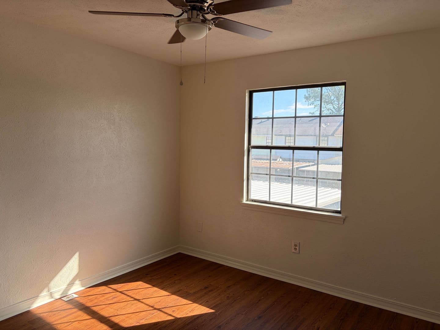 Shreveport House: 9516 Balsa Dr.
