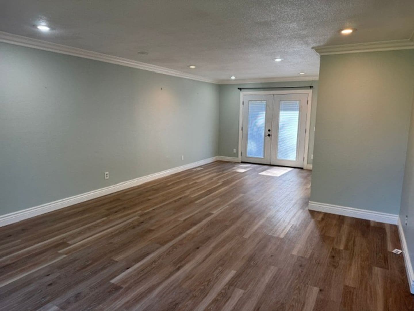 Gilroy House: 720 W 9th Street