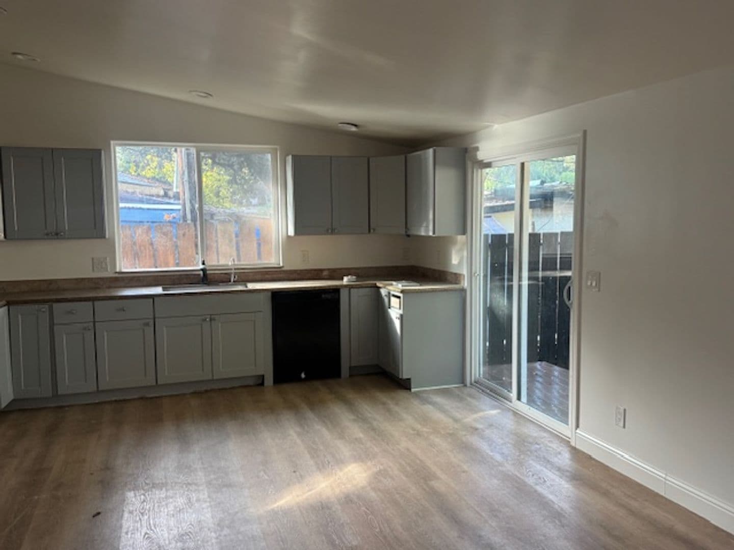 Carmel Valley Apartment: 18800 Cachagua Rd