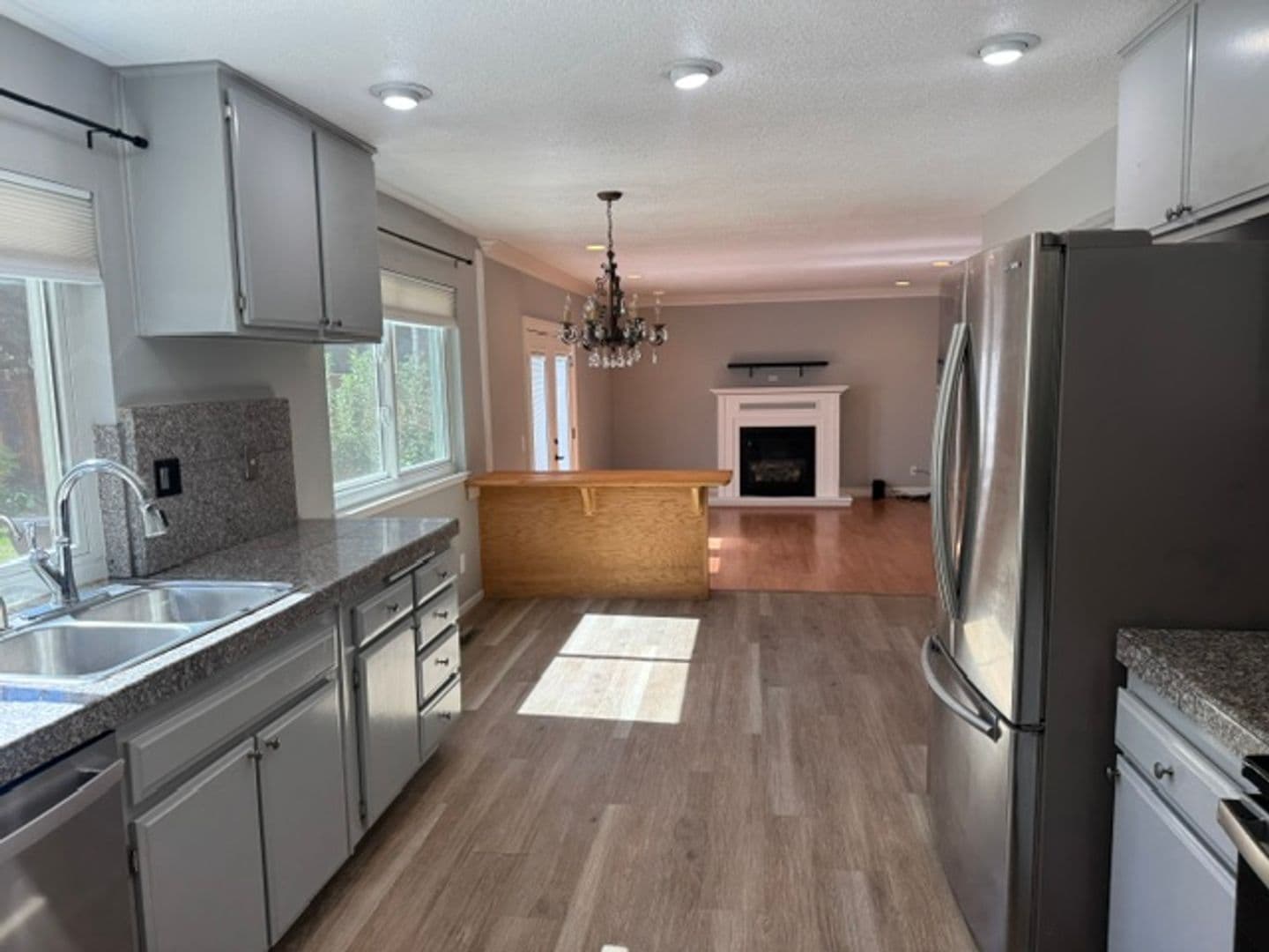 Gilroy House: 720 W 9th Street