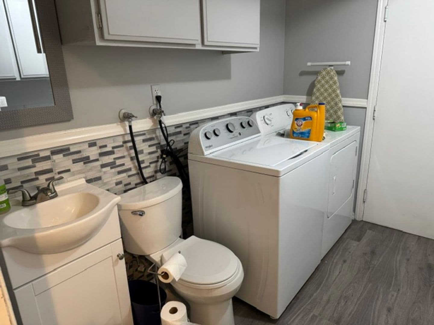 Gilroy House: 720 W 9th Street