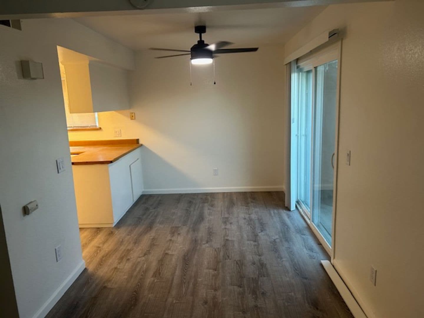 Merced Apartment: 1923-1933 Shadowbrook Drive