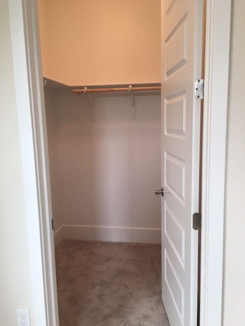 Marina House: 15619 Watkins Gate Road