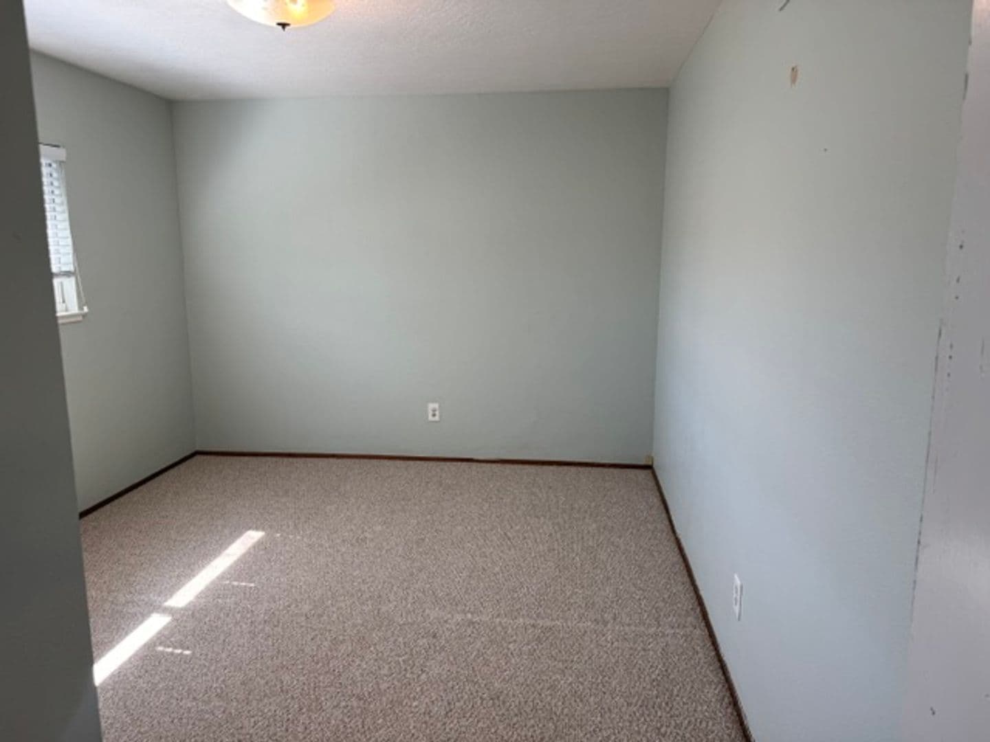 Gilroy House: 720 W 9th Street