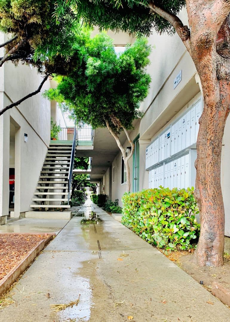 Salinas Apartment: 1425 Garner Avenue