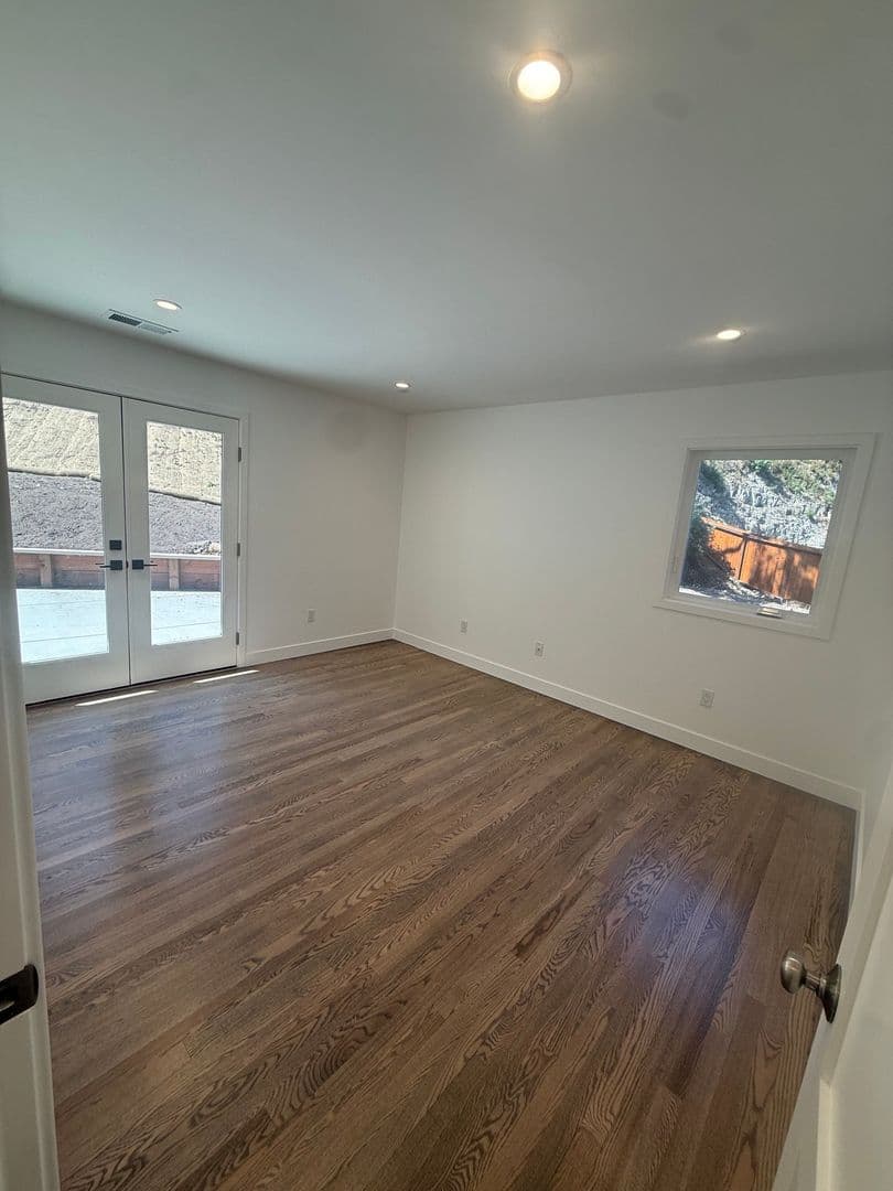 Monterey House: 1198 Josselyn Canyon Rd