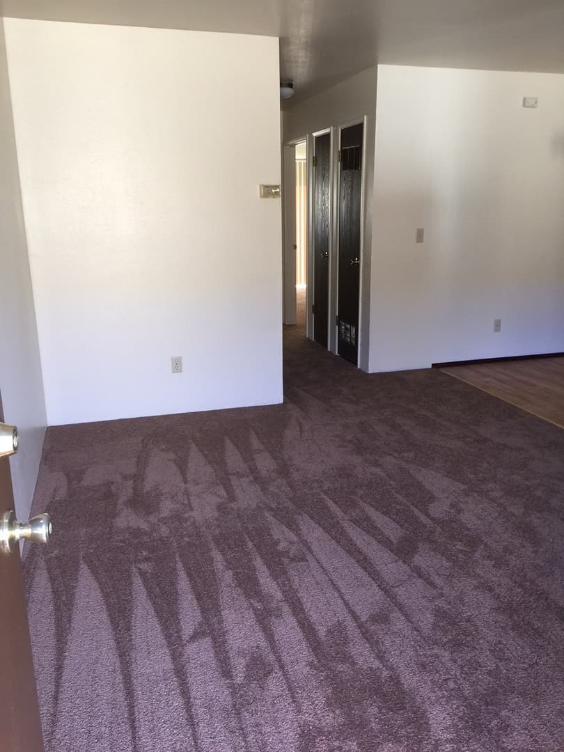 Salinas Apartment: 22-28 Capitol St
