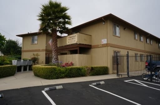 Salinas Apartment: 22-28 Capitol St