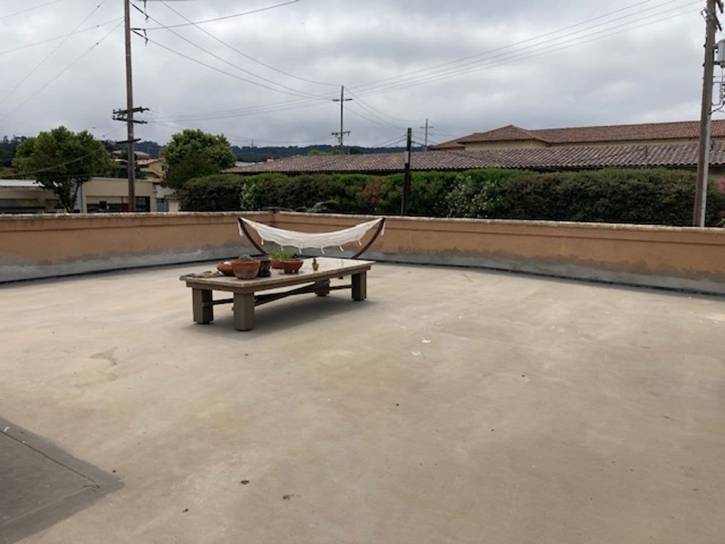 Monterey Apartment: 680 Cortes St.