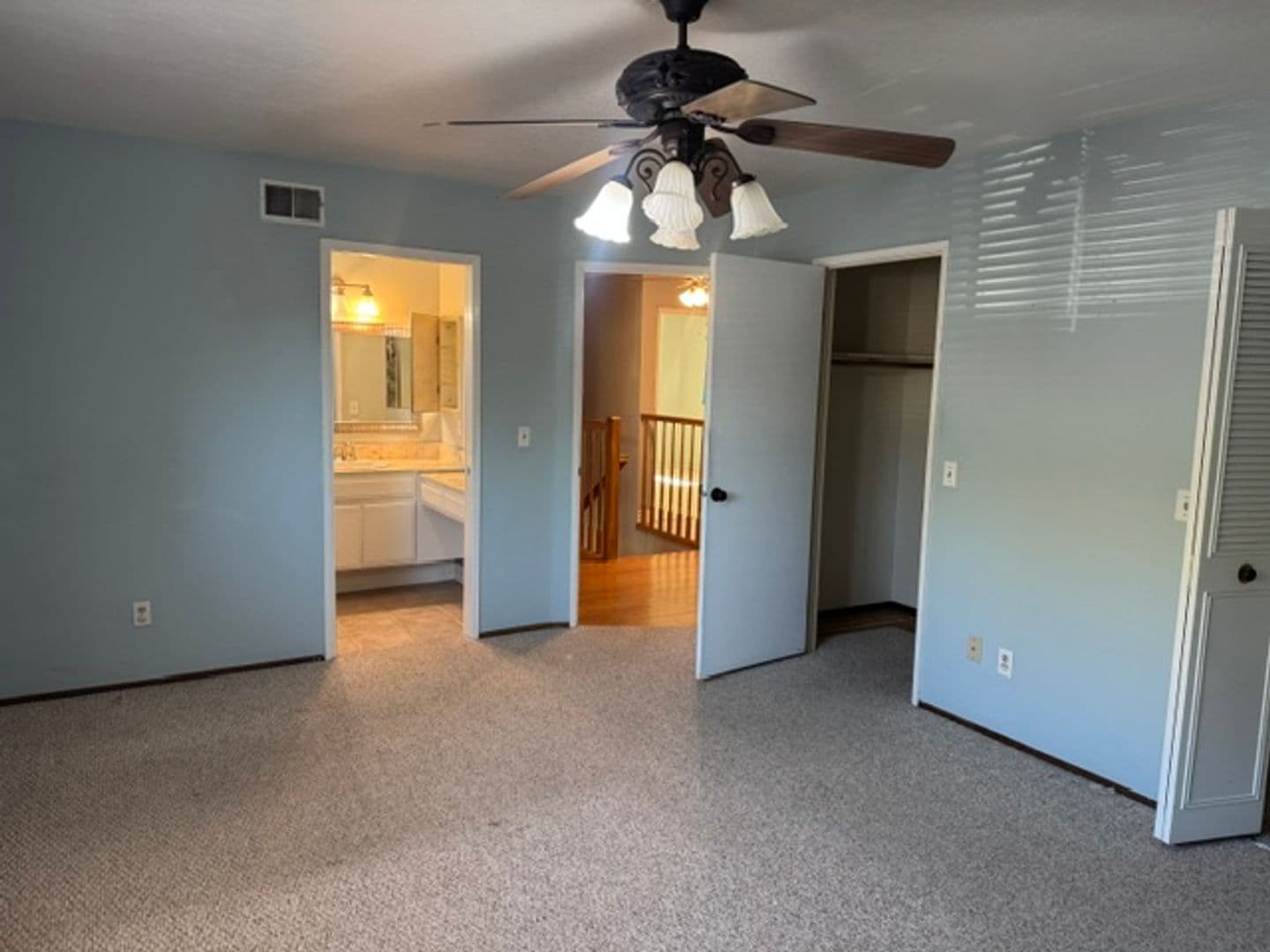 Gilroy House: 720 W 9th Street