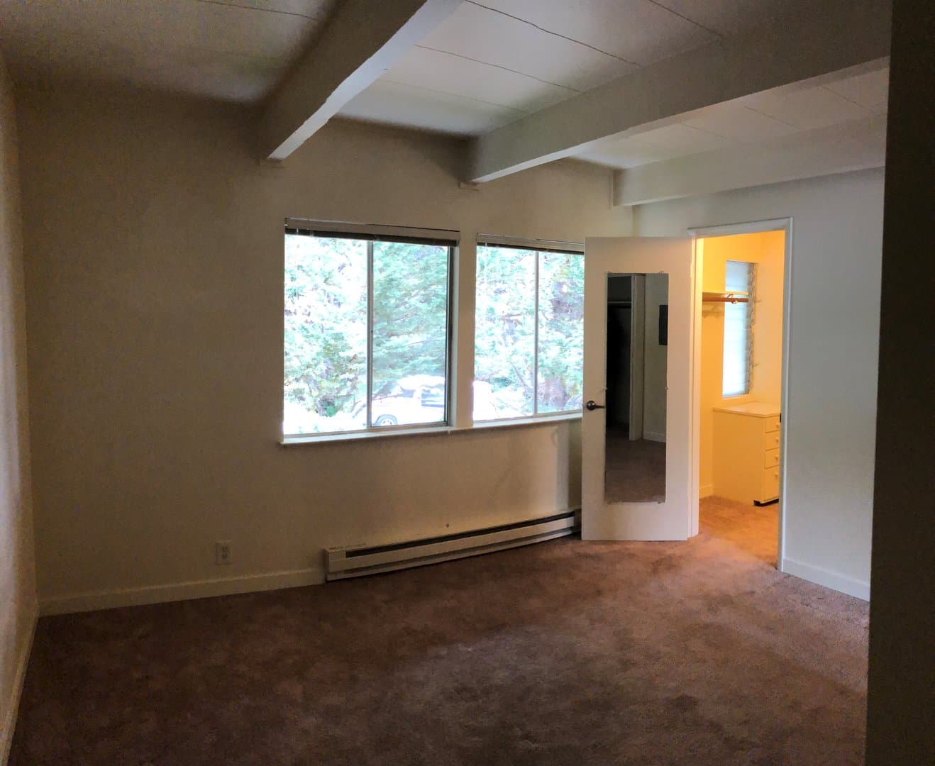 Monterey Apartment: Monte Vista Drive (45-97)