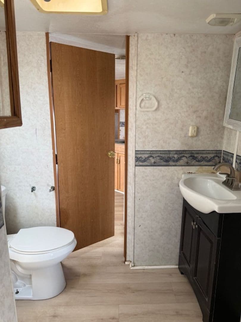 Carmel Valley Apartment: 18800 Cachagua Rd