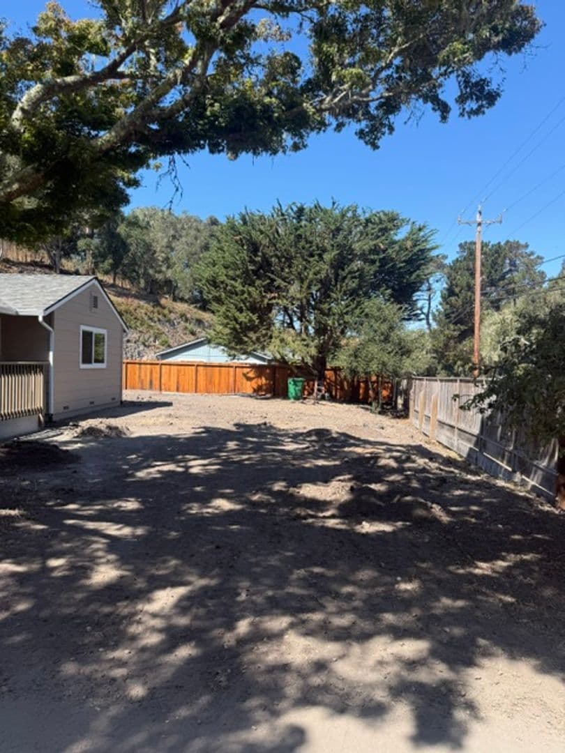 Monterey House: 1198 Josselyn Canyon Rd