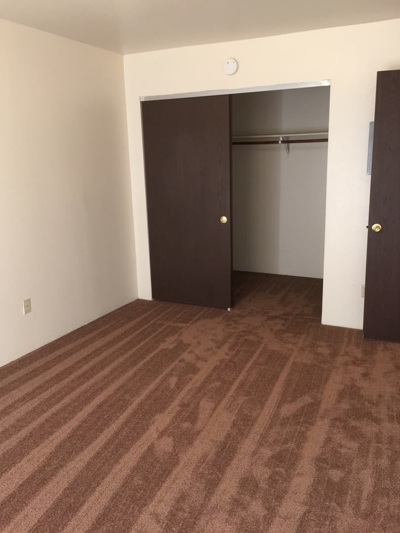 Salinas Apartment: 22-28 Capitol St