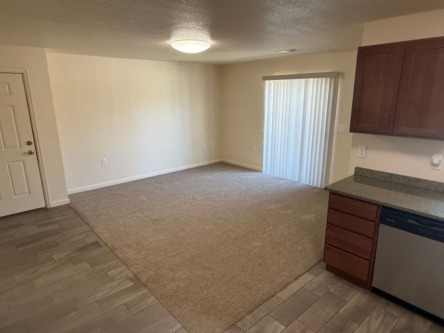 Cheyenne Apartment: 5445 Carter Rd
