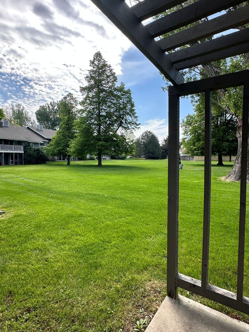 Fort Collins Townhome: 809 E Drake Rd