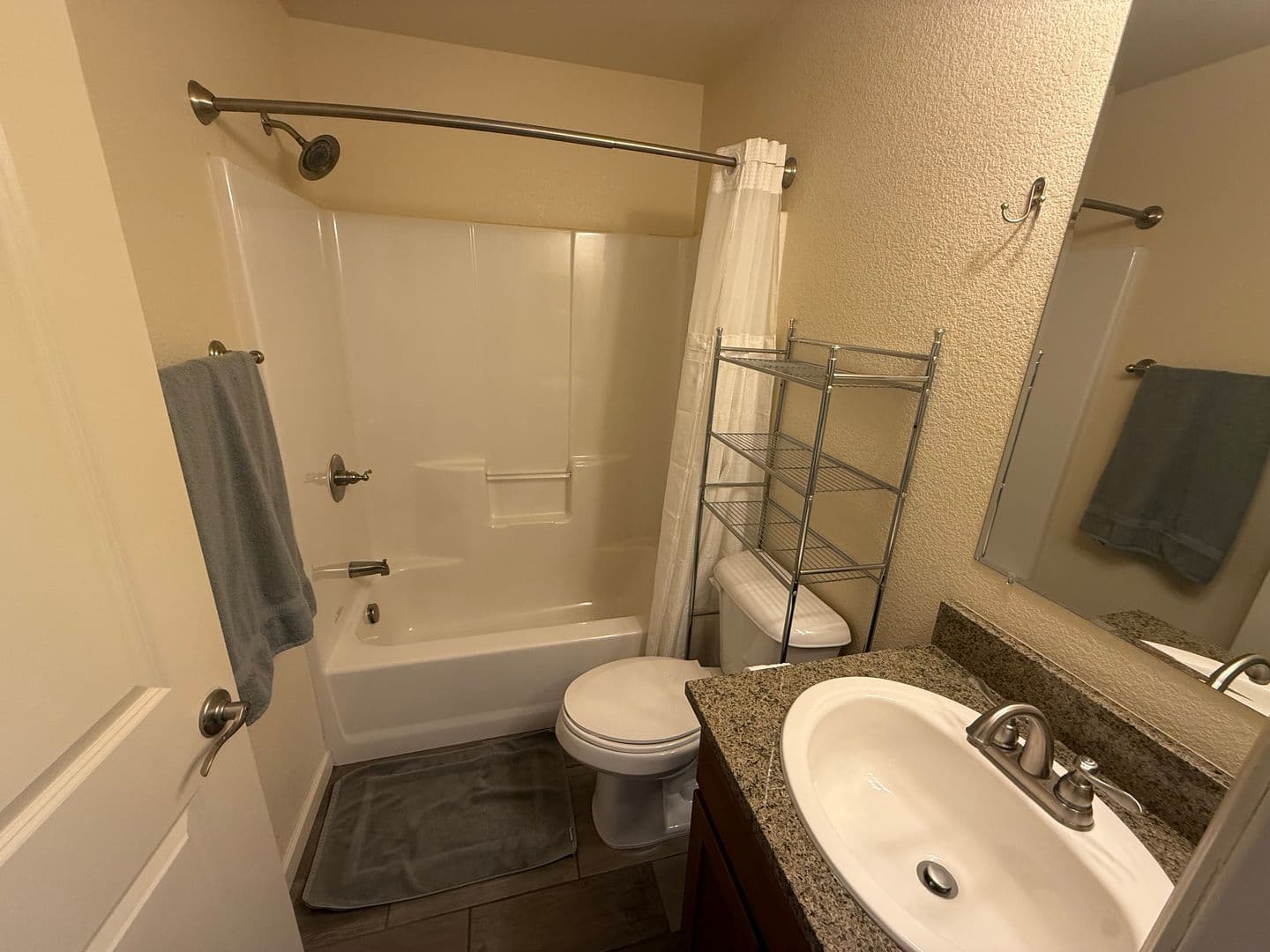 Cheyenne Apartment: 5445 Carter Rd