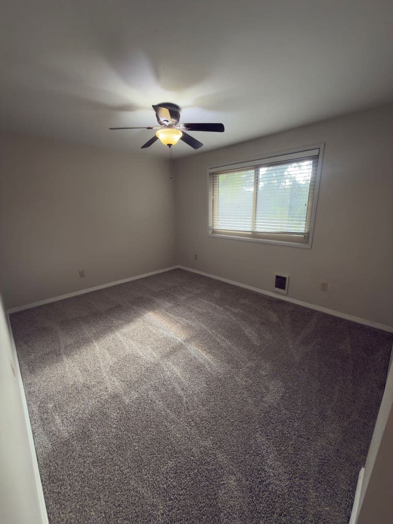 Tigard Apartment: 10845 SW 121st Avenue