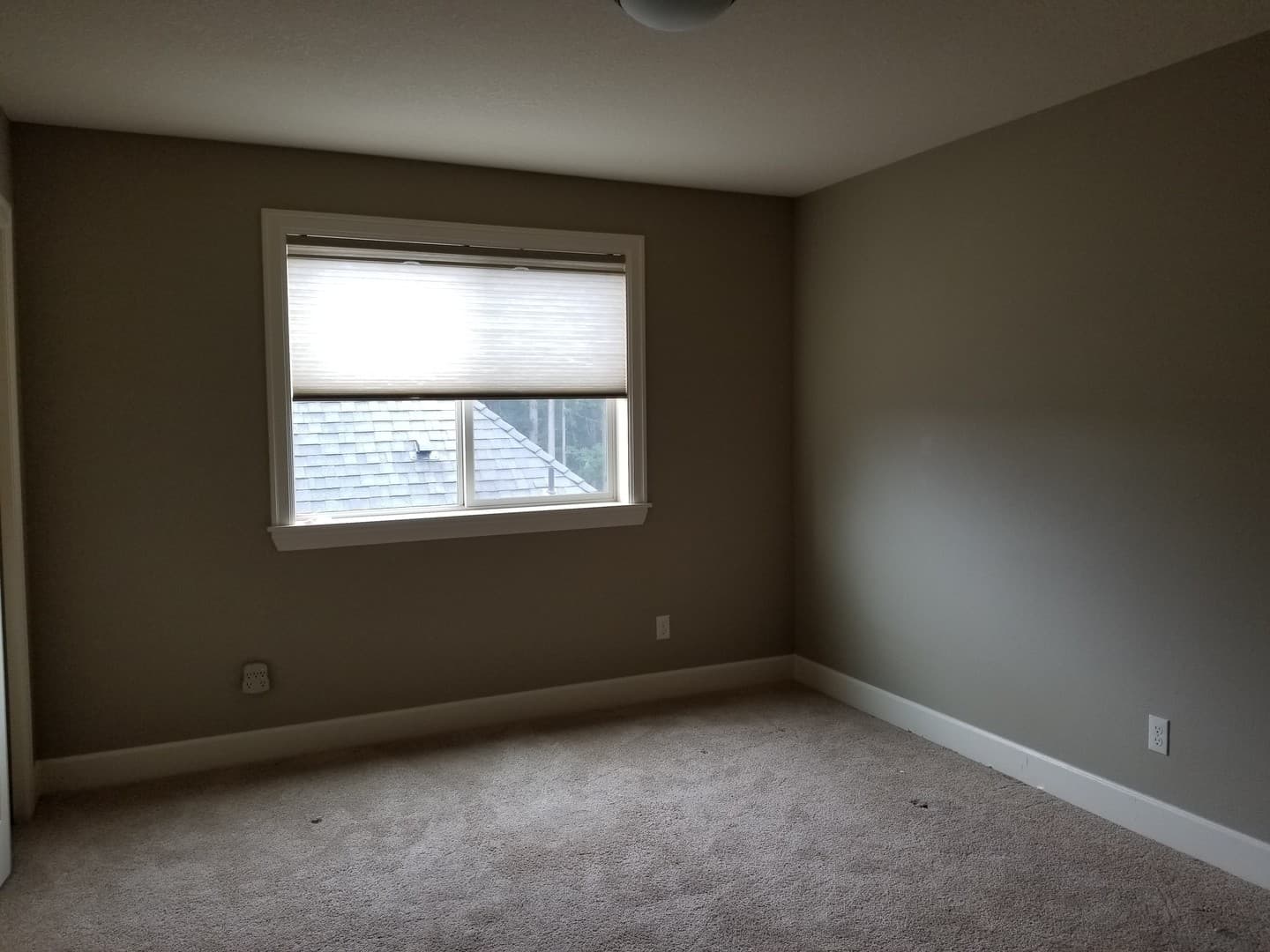 Portland House: 5671 NW 135th Avenue