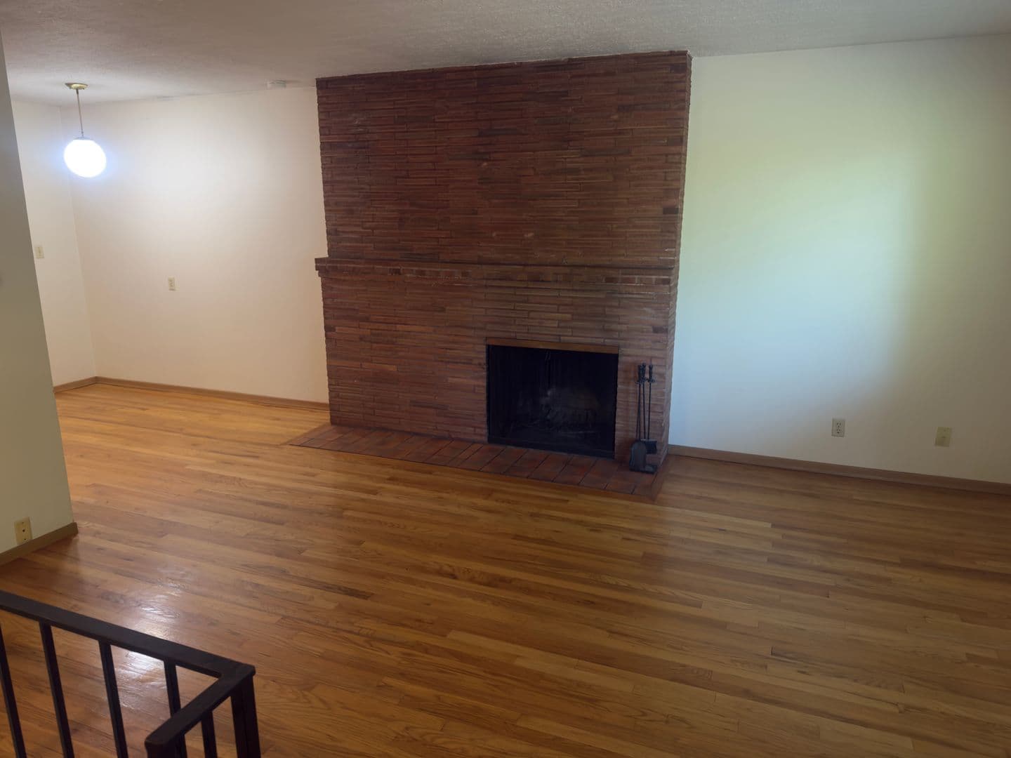 Portland Apartment: 3848 - 3850 SW Marigold Street