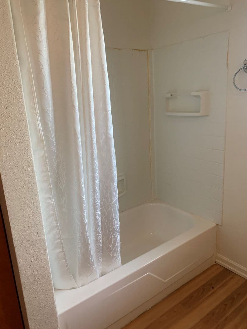 Portland House: 3202 SE Francis Street