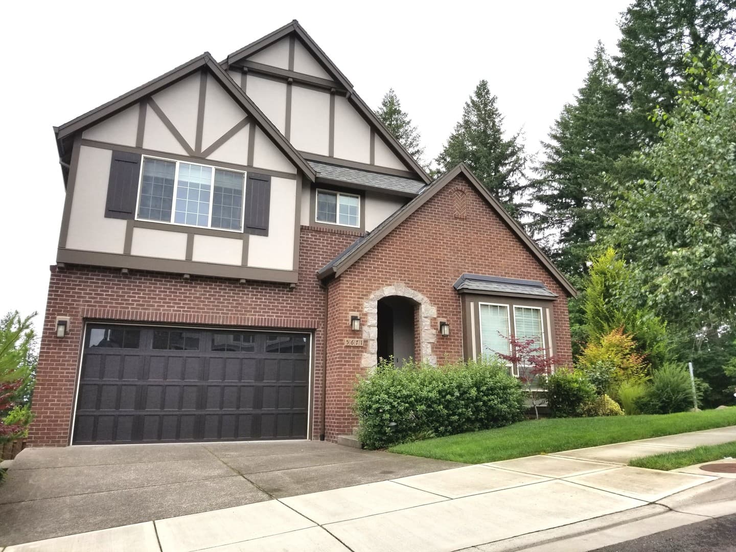 Portland House: 5671 NW 135th Avenue