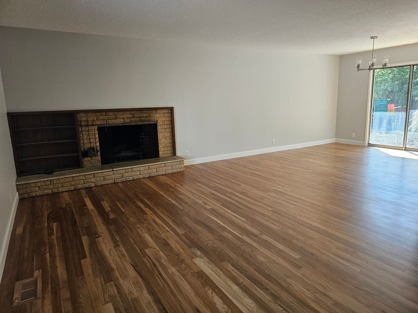 Portland House: 8950 SW Jamieson Road