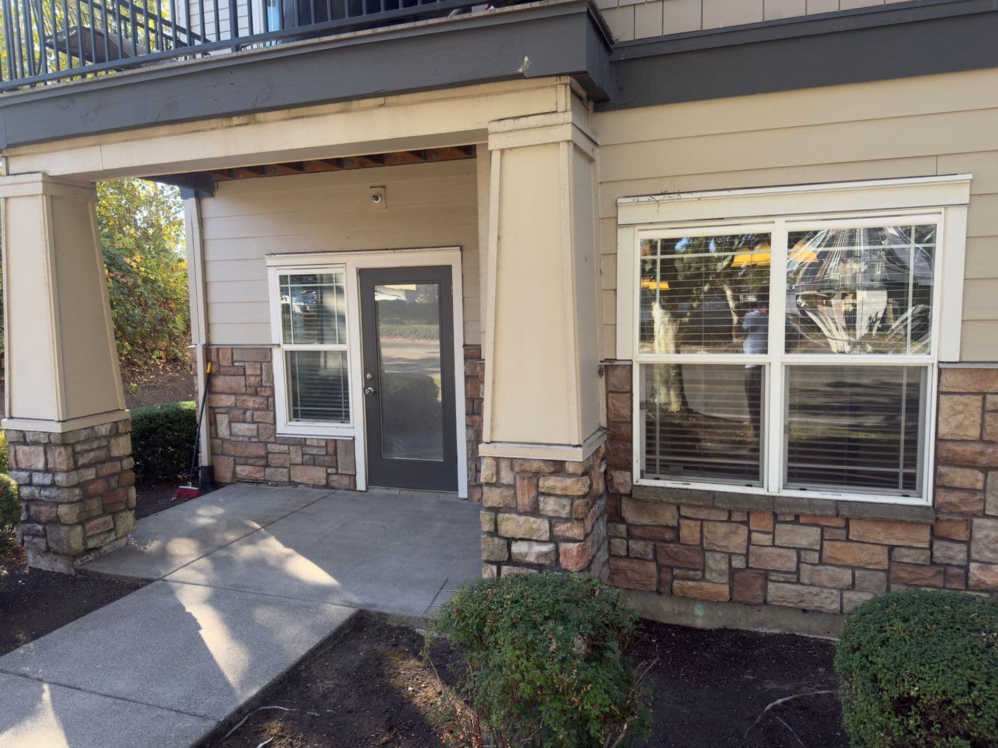 Hillsboro Apartment: 102 NE Canvasback Way #102