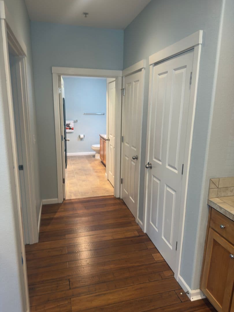Hillsboro Apartment: 102 NE Canvasback Way #102