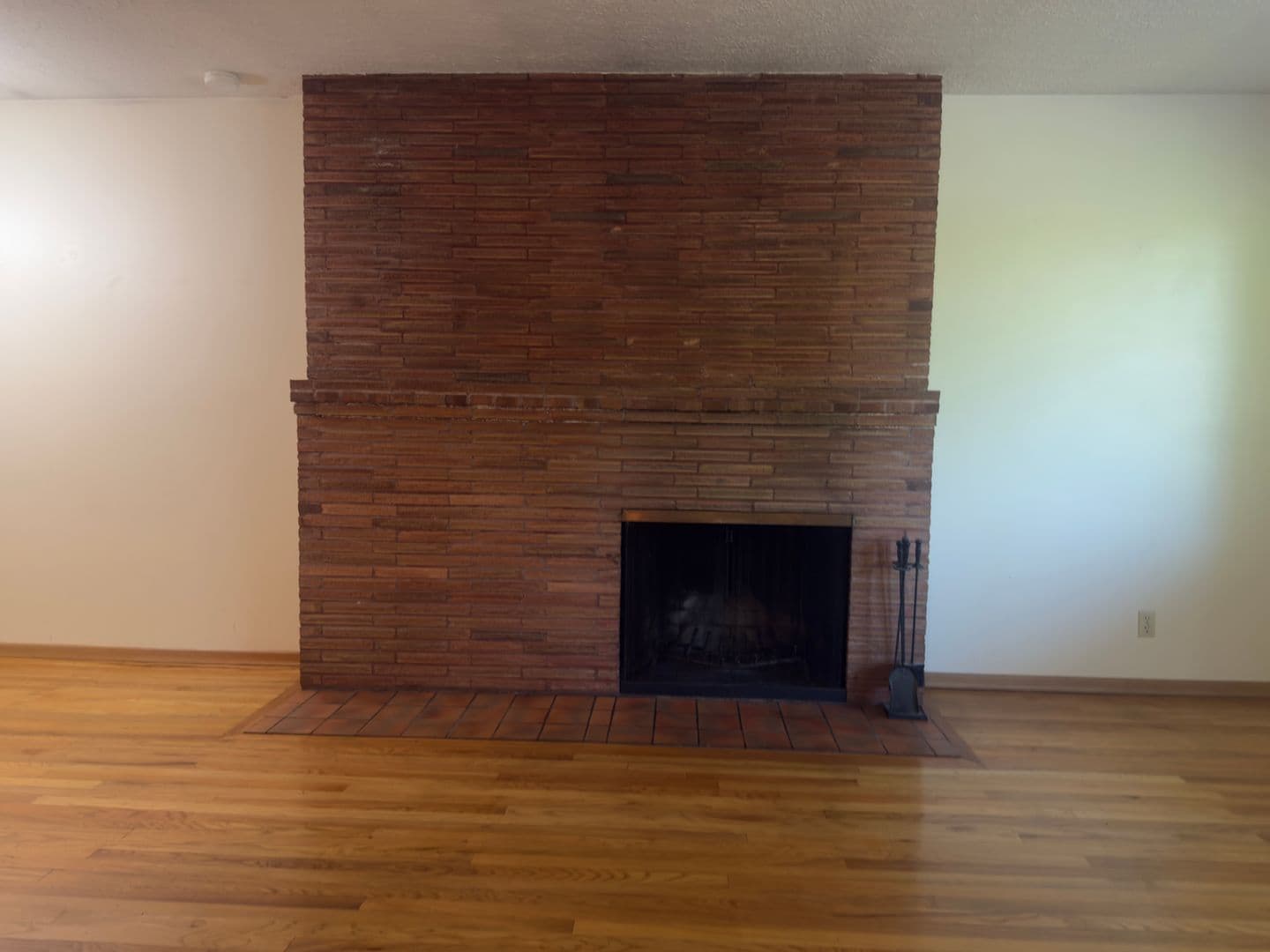 Portland Apartment: 3848 - 3850 SW Marigold Street
