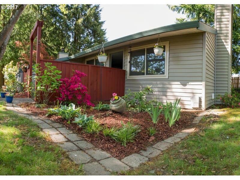 Tigard Apartment: 10845 SW 121st Avenue